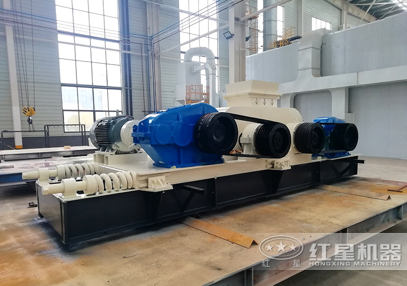 小型液壓對(duì)輥破碎機(jī)常用型號(hào)及價(jià)格，提供現(xiàn)場(chǎng)視頻